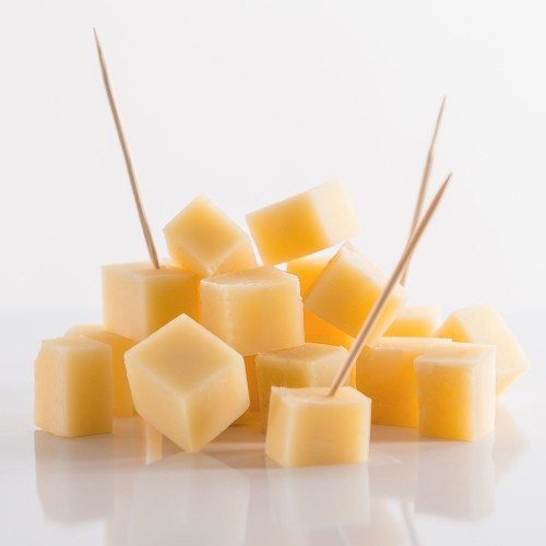 Cubes de vieux fromage